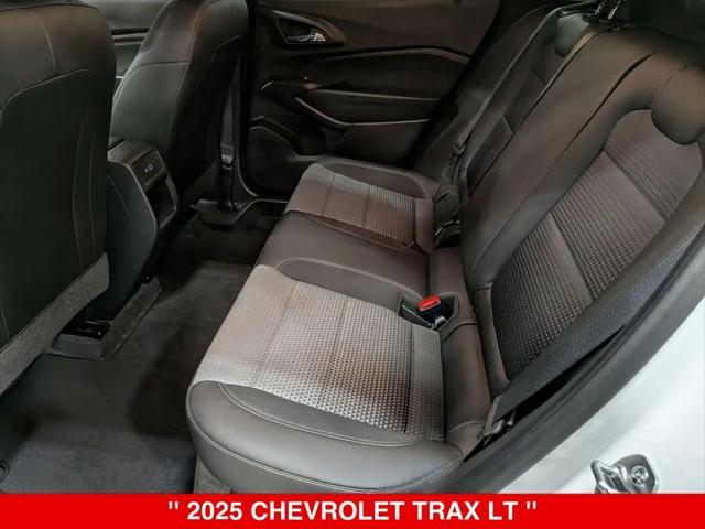 2025 Chevrolet Trax FWD LT