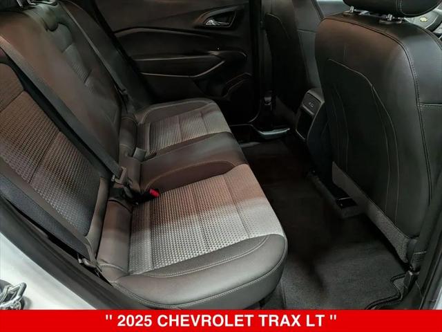 2025 Chevrolet Trax FWD LT