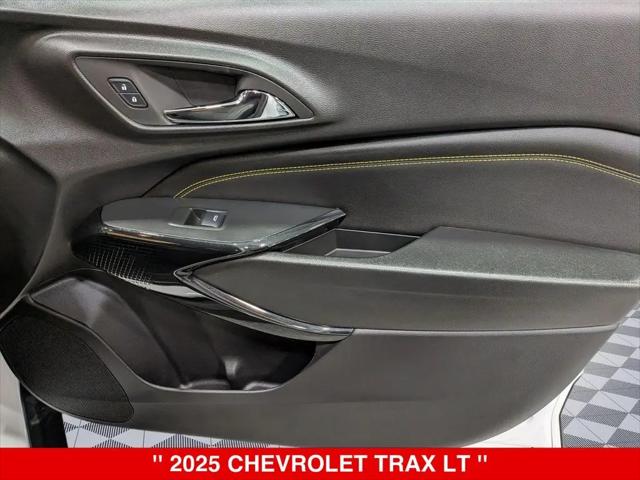 2025 Chevrolet Trax FWD LT
