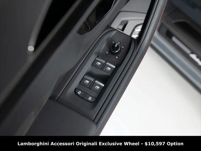 2024 Lamborghini Urus S