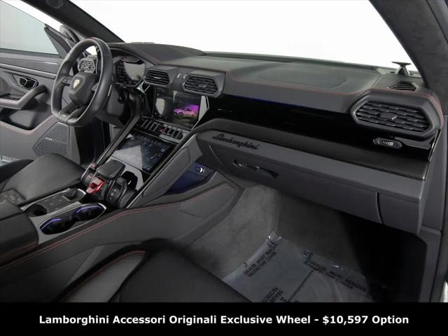 2024 Lamborghini Urus S