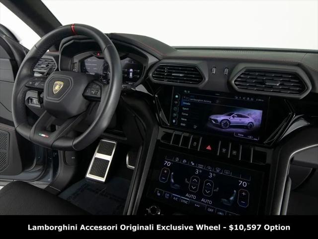 2024 Lamborghini Urus S