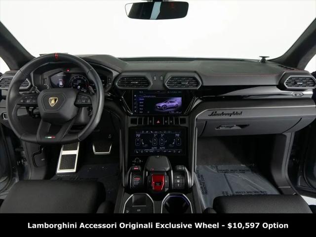 2024 Lamborghini Urus S