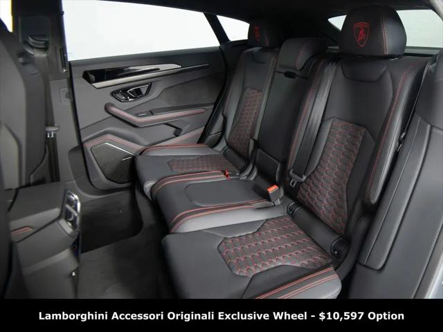 2024 Lamborghini Urus S