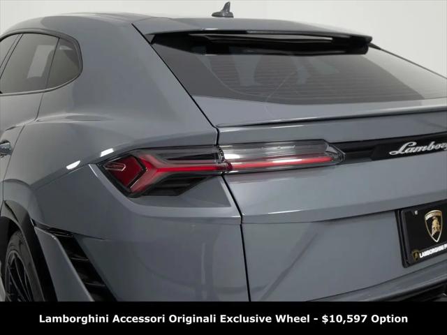 2024 Lamborghini Urus S