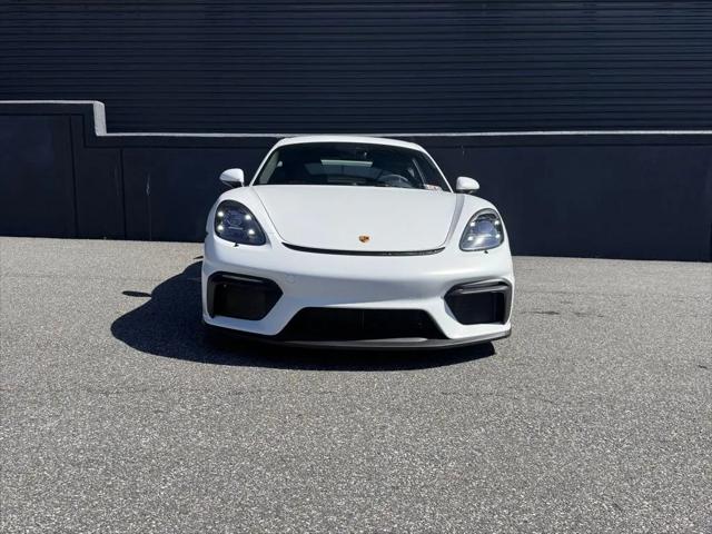 2022 Porsche 718 Cayman GT4