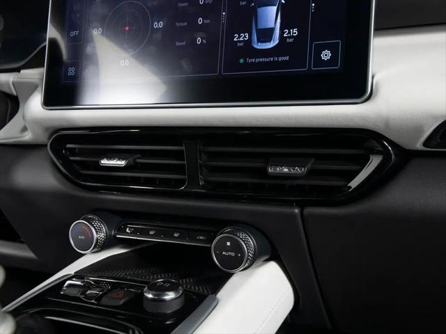 2025 Lotus Emira V6