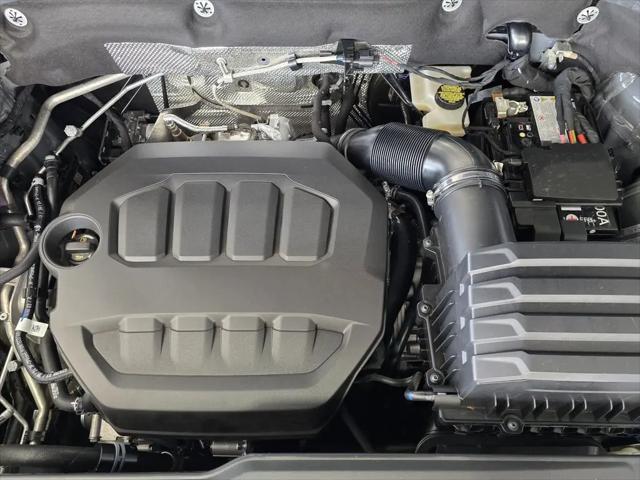 2025 Volkswagen Atlas Cross Sport 2.0T SEL Premium R-Line
