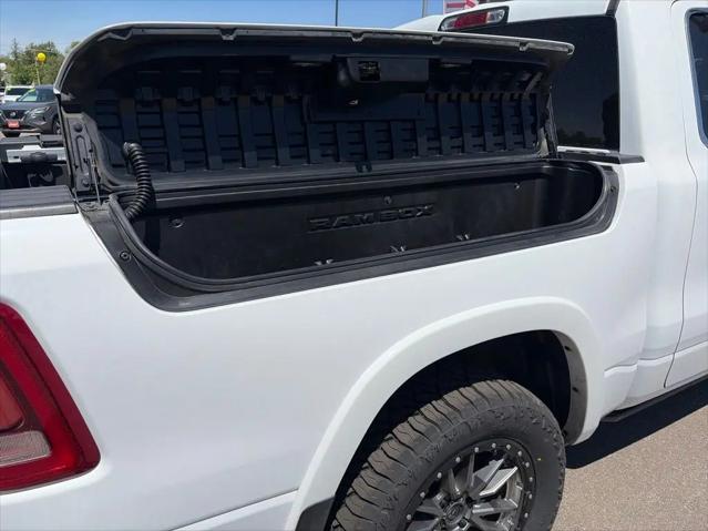 2020 Ram 1500 Laramie Longhorn Crew Cab 4x4 5'7" Box