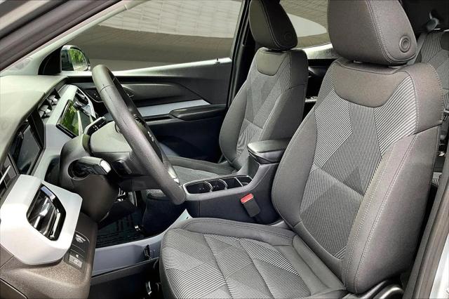 2027 Chevrolet Bolt LT FWD