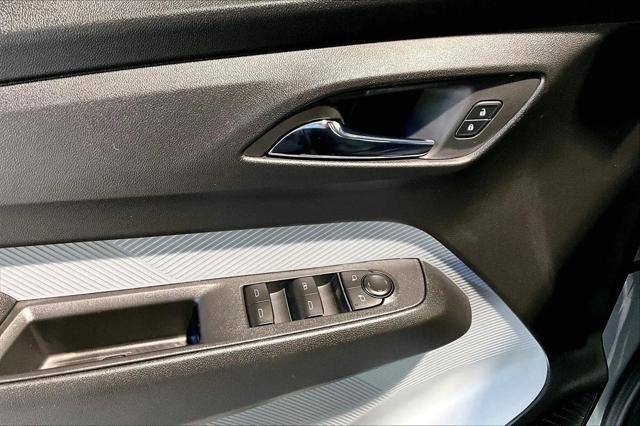 2027 Chevrolet Bolt LT FWD