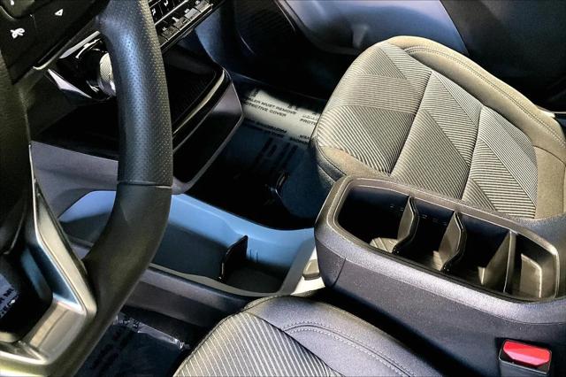 2027 Chevrolet Bolt LT FWD