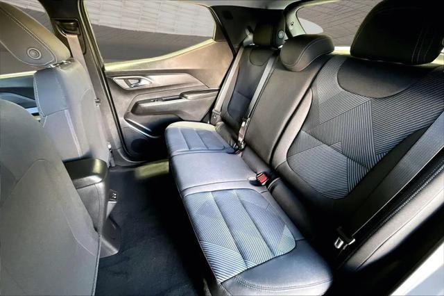 2027 Chevrolet Bolt LT FWD
