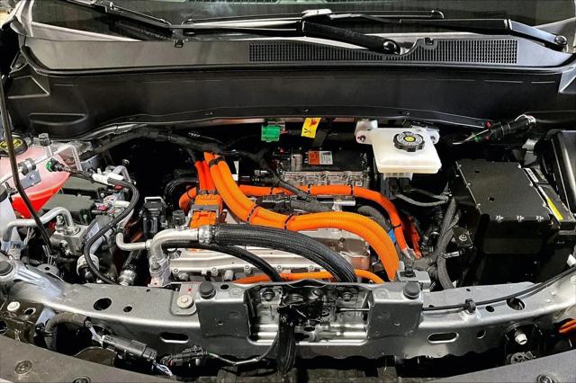 2027 Chevrolet Bolt LT FWD