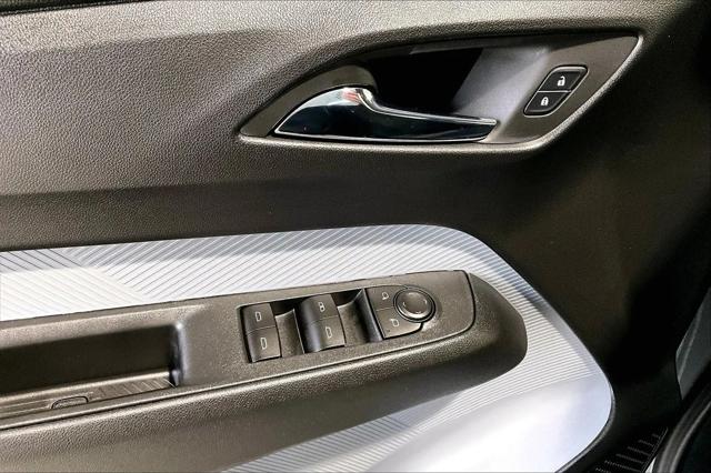 2027 Chevrolet Bolt LT FWD