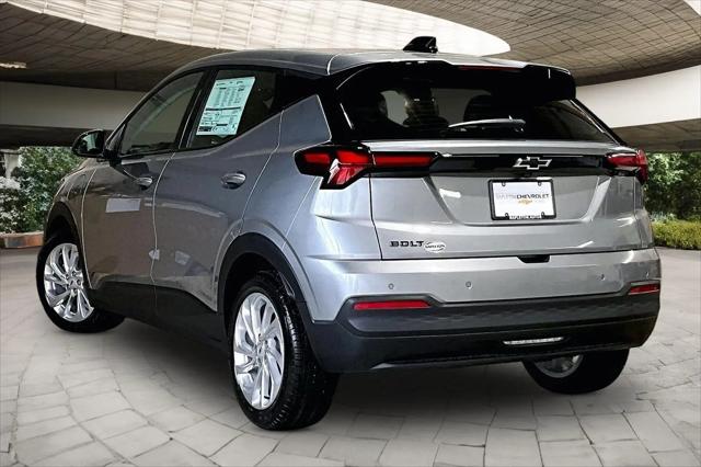 2027 Chevrolet Bolt LT FWD