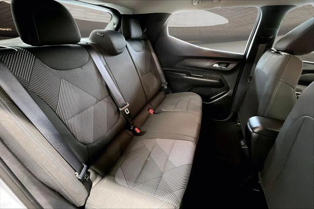 2027 Chevrolet Bolt LT FWD