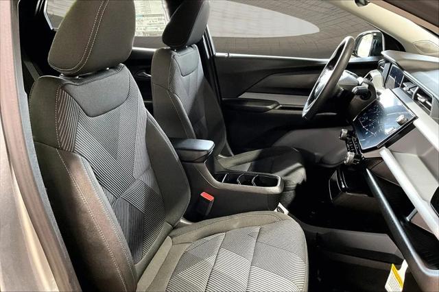 2027 Chevrolet Bolt LT FWD