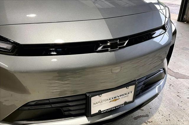 2027 Chevrolet Bolt LT FWD