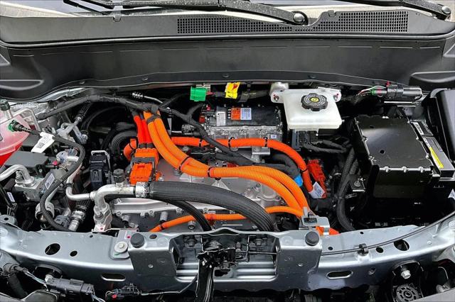 2027 Chevrolet Bolt LT FWD