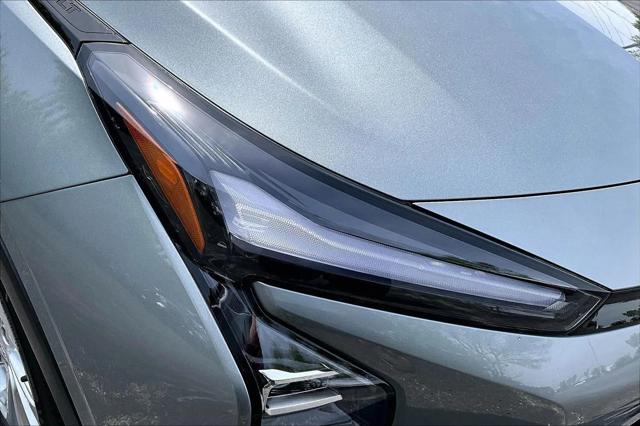 2027 Chevrolet Bolt LT FWD