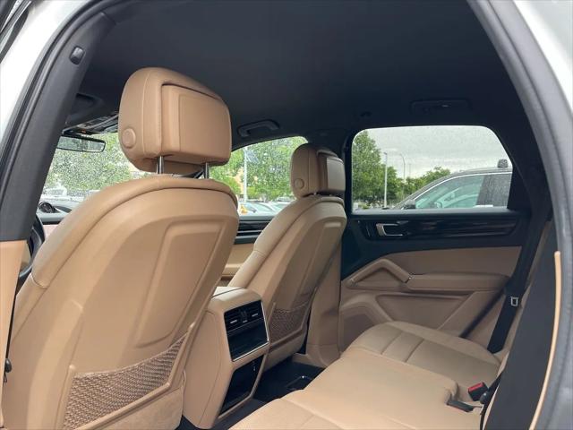 2023 Porsche Cayenne Cayenne