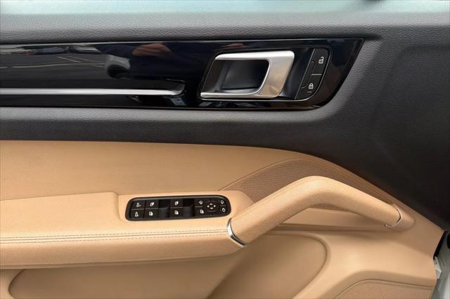 2023 Porsche Cayenne Cayenne