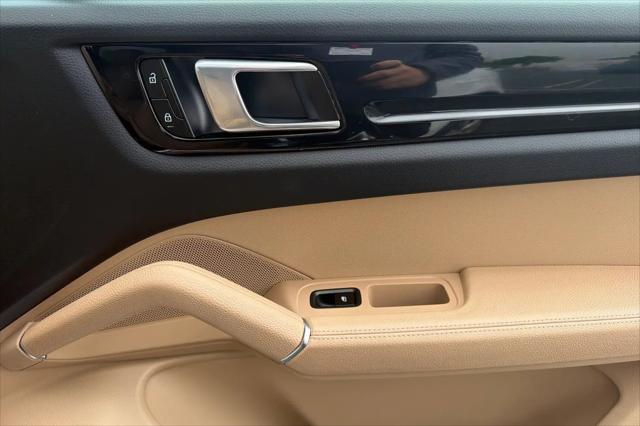 2023 Porsche Cayenne Cayenne