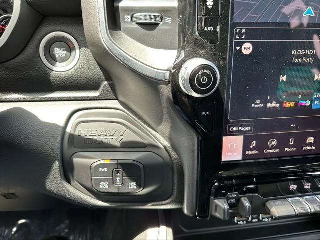 2026 Ram 3500 Big Horn Crew Cab 4x4 8 Box