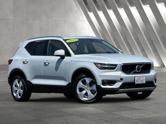 2021 Volvo XC40 T5 Momentum for sale in Fresno, CA