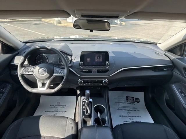 2022 Nissan Altima SV FWD
