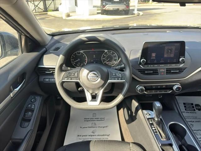 2022 Nissan Altima SV FWD