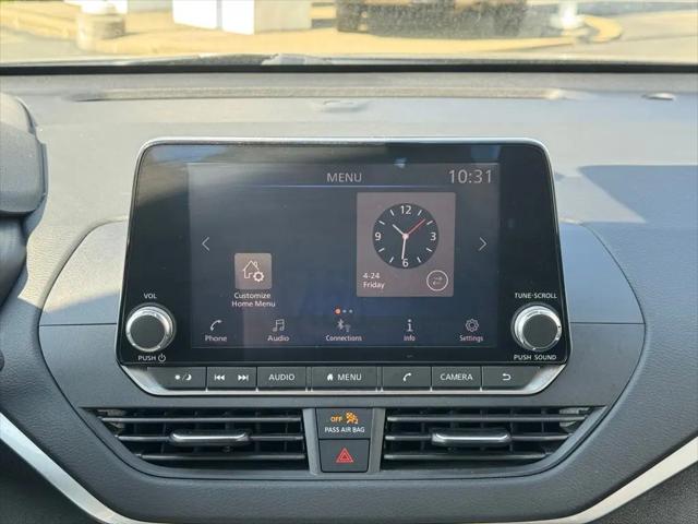 2022 Nissan Altima SV FWD