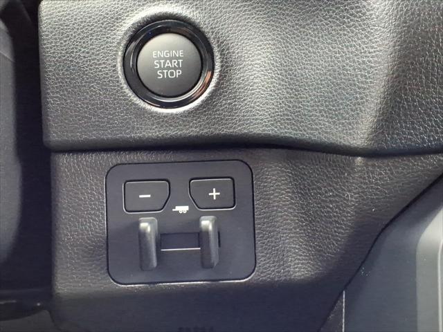 2026 Toyota Tundra SR5 CrewMax 5.5' Bed