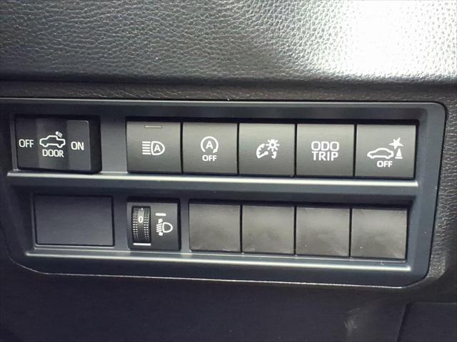2026 Toyota Tundra SR5 CrewMax 5.5' Bed