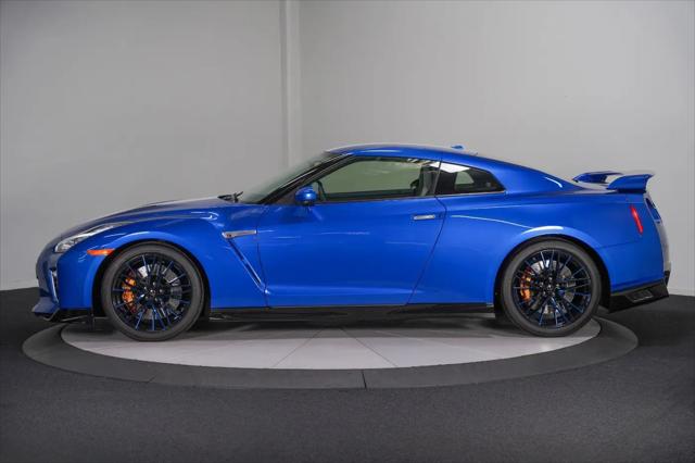2020 Nissan GT-R Premium Dual-clutch 6-Speed Transmission