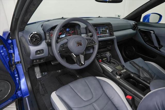 2020 Nissan GT-R Premium Dual-clutch 6-Speed Transmission