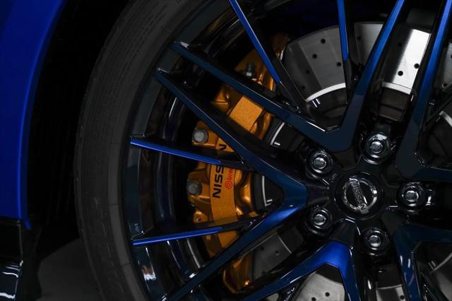 2020 Nissan GT-R Premium Dual-clutch 6-Speed Transmission