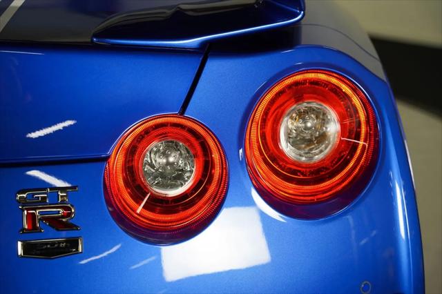 2020 Nissan GT-R Premium Dual-clutch 6-Speed Transmission