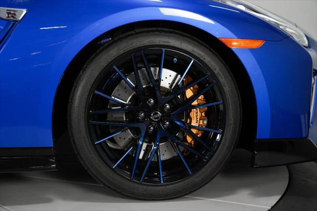 2020 Nissan GT-R Premium Dual-clutch 6-Speed Transmission