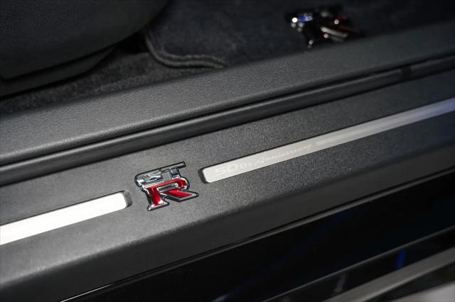 2020 Nissan GT-R Premium Dual-clutch 6-Speed Transmission