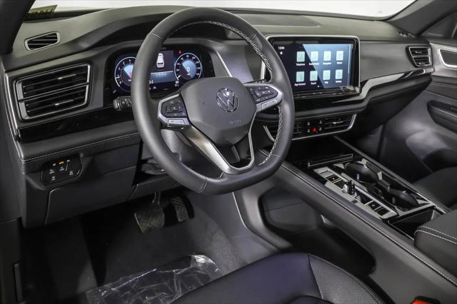 2026 Volkswagen Atlas Cross Sport SE with Technology