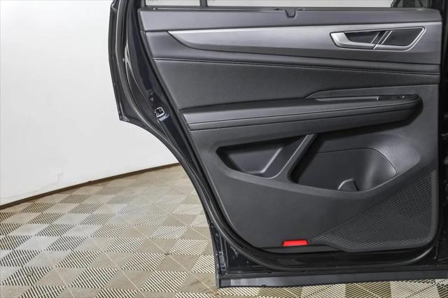 2026 Volkswagen Atlas Cross Sport SE with Technology