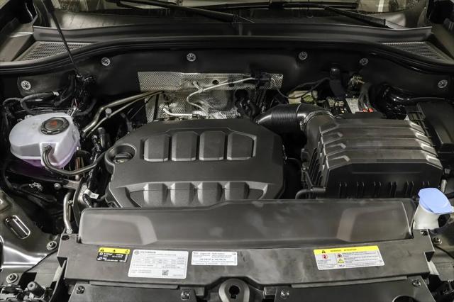 2026 Volkswagen Atlas Cross Sport SE with Technology