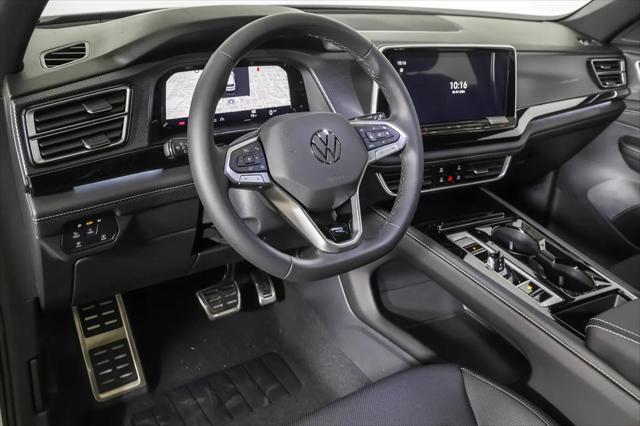 2026 Volkswagen Atlas Cross Sport SEL R-Line Black
