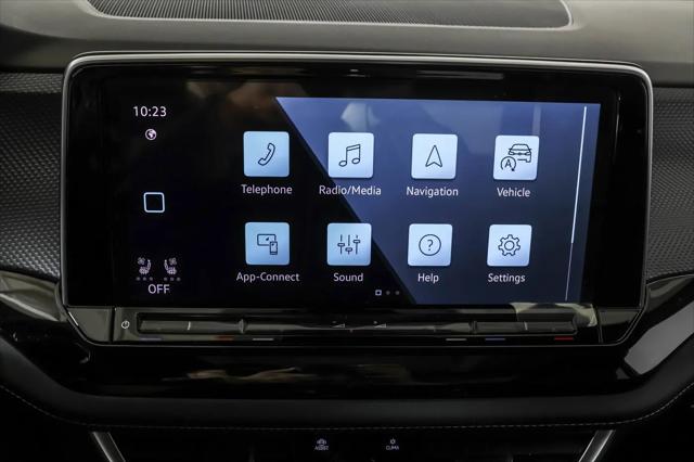 2026 Volkswagen Atlas Cross Sport SEL R-Line Black