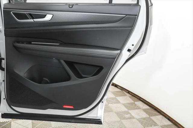 2026 Volkswagen Atlas Cross Sport SEL R-Line Black