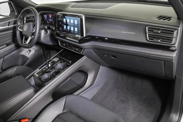 2026 Volkswagen Atlas Cross Sport SEL R-Line Black
