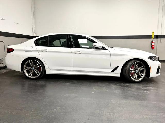 2023 BMW M5 i xDrive