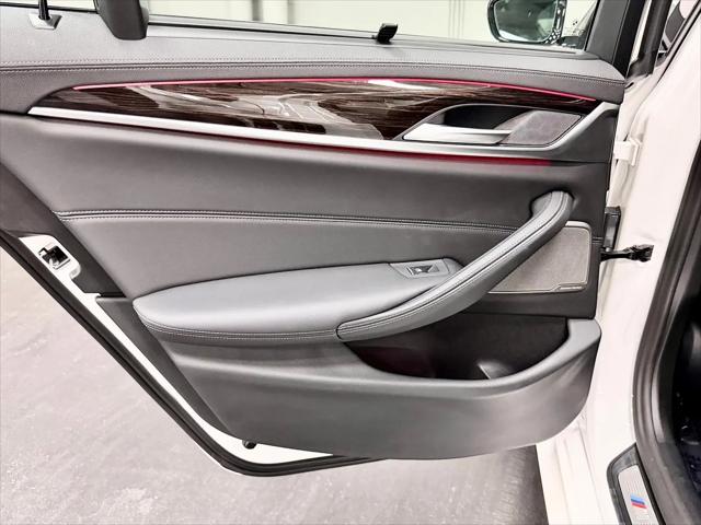 2023 BMW M5 i xDrive